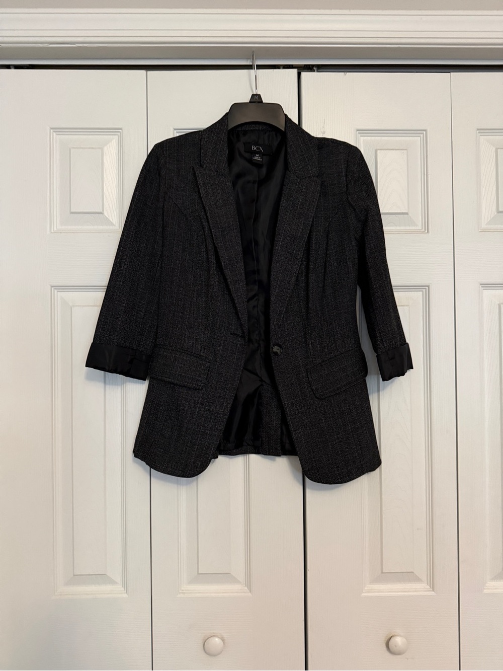 Black Men’s Tailored Blazer - Classic Textured Design